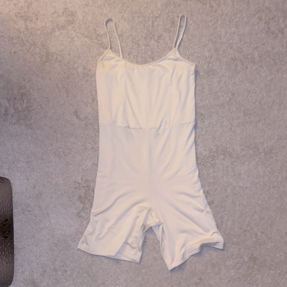 Streetwear Society Nude Neutral Romper Size L